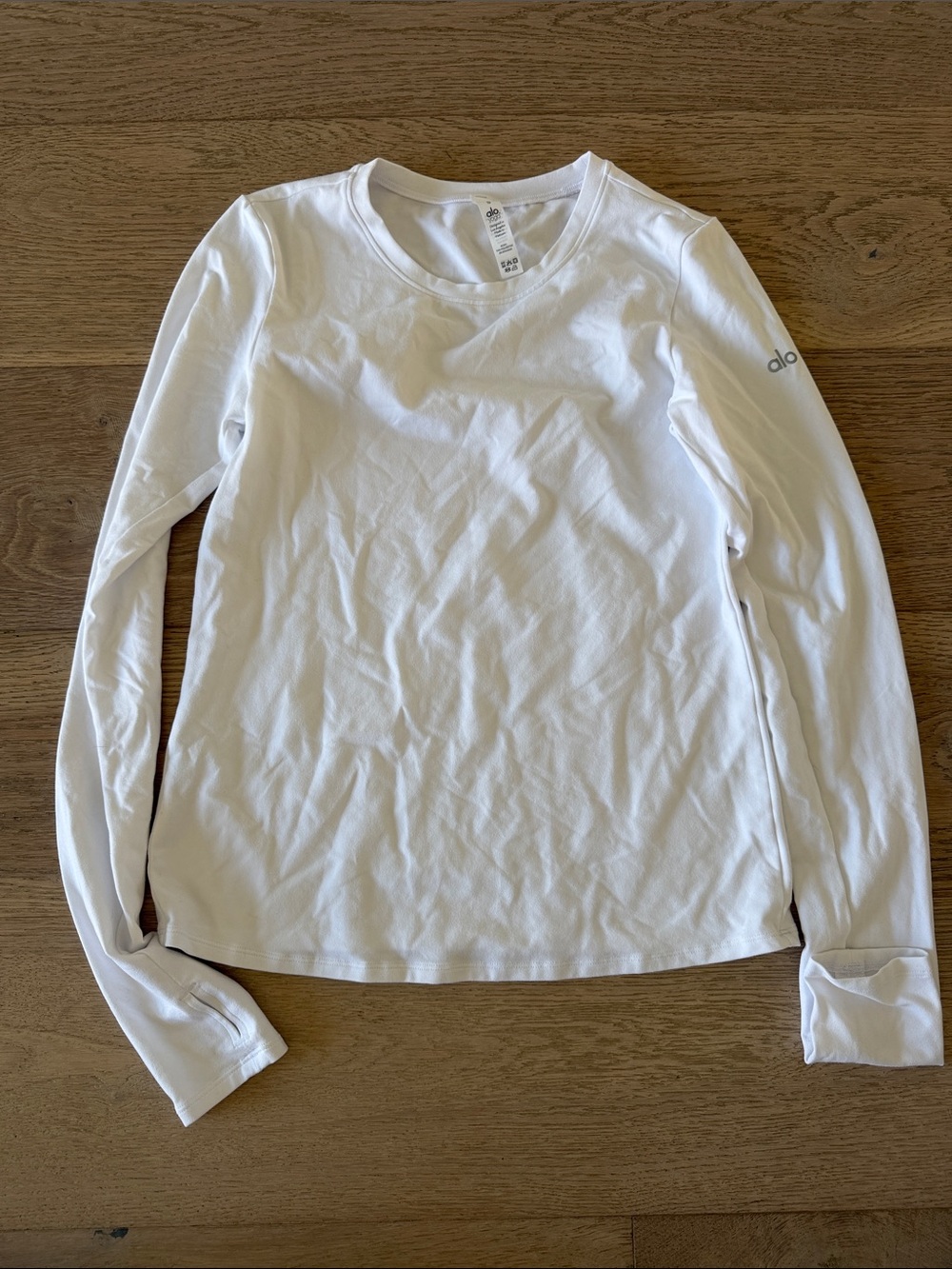 ALO Yoga Crisp White Long Sleeve Crew Top
